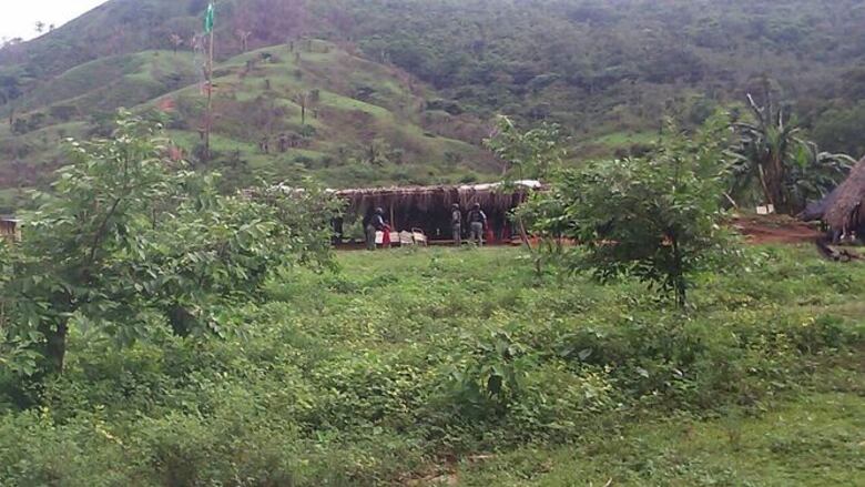 Policía desaloja el área de Barro Blanco