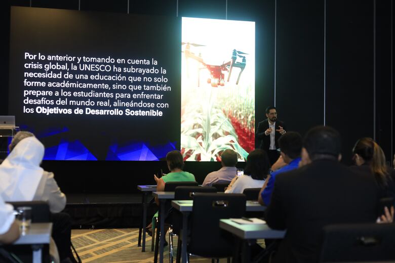 La inteligencia artificial transformando la educación en Panamá