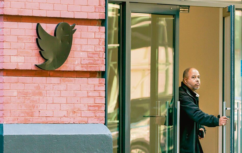 Twitter elimina las cuentas de varios periodistas que informaron sobre los movimientos de Elon Musk