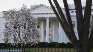Estados Unidos expectante por conocer el informe Mueller, el presidente Trump en silencio