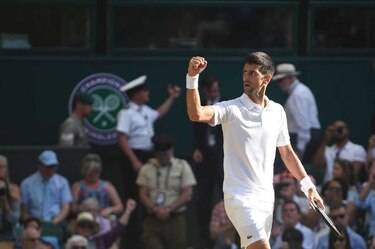 Djokovic cumple y está en octavos de final