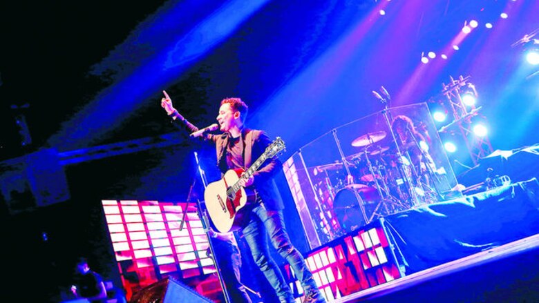 Acordeones y melodías ‘roqueras’