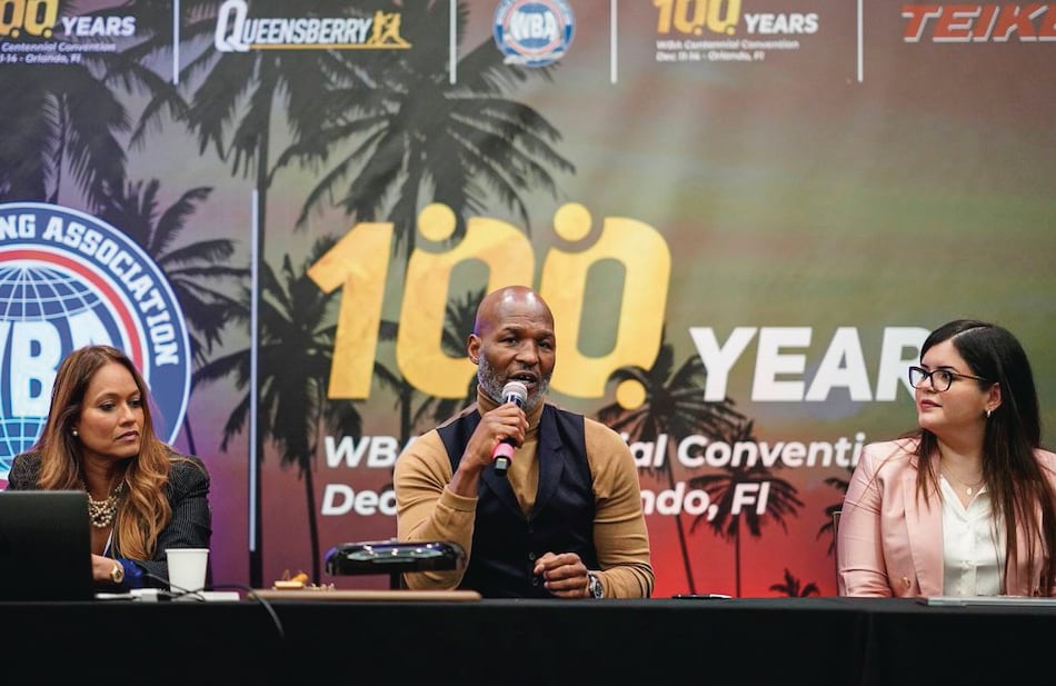 Hopkins desea ver tres peleas en el 2023