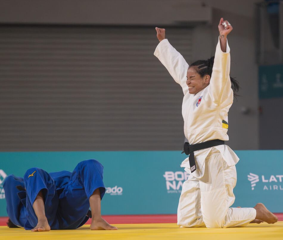 Lilian Cordones y Kristine Jiménez ganan medallas de bronce en Santiago