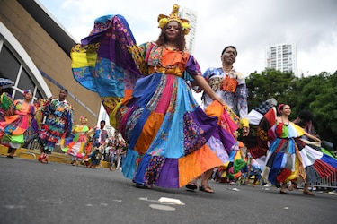 Con un colorido desfile se celebran los 505 años de la ciudad de Panamá