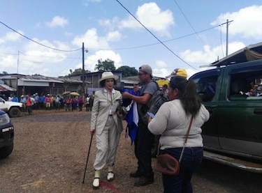 Bianca Jagger encabeza marcha campesina contra el canal en Nicaragua