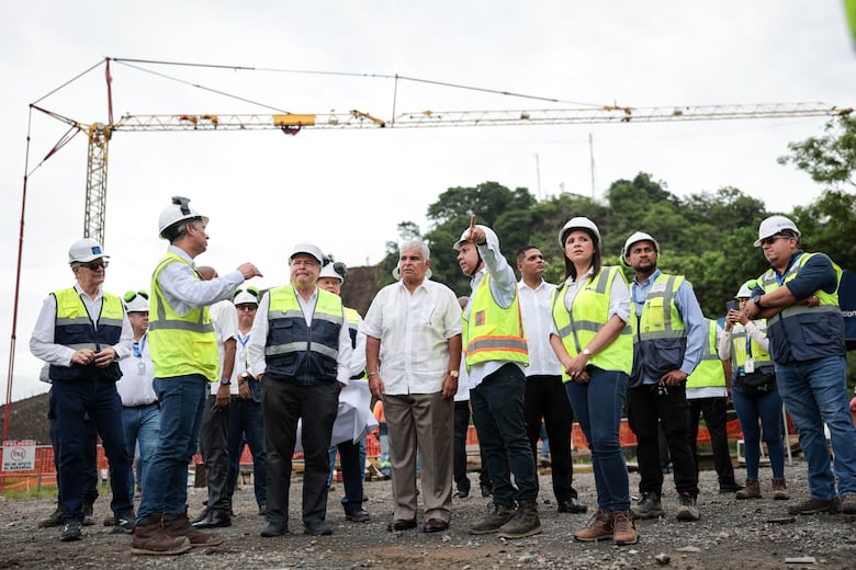 Presidente Mulino denunció que la administración pasada provocó un sobrecosto de $1,800 millones en el cuarto puente