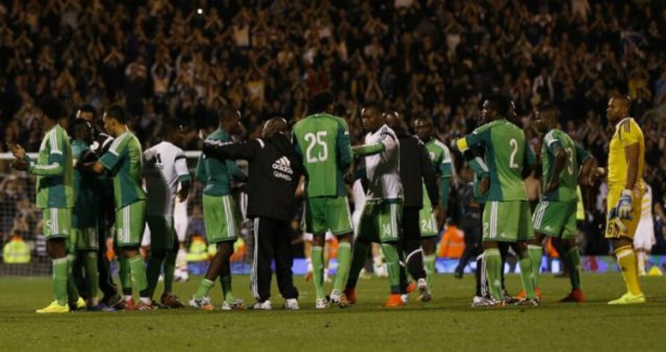 El portero de Nigeria se marcó el gol más raro de la historia