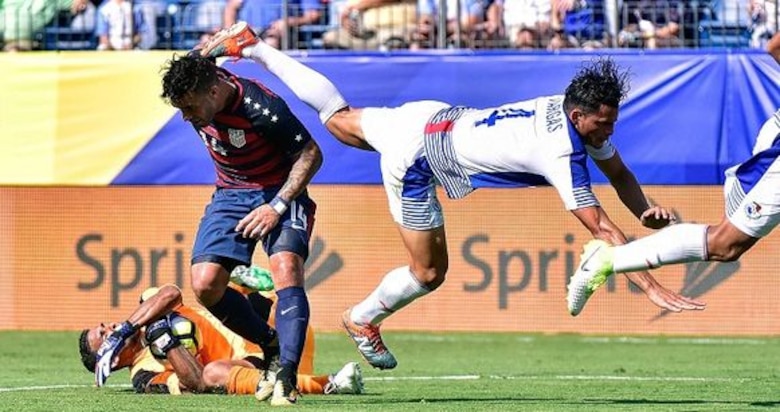Panamá empata 1-1 ante Estados Unidos