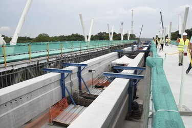 Línea 3 del Metro de Panamá registra avance del 42%