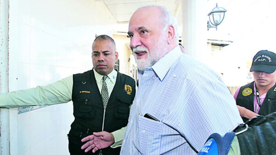 Acusan a Virzi, a su hija y a un notario por lío de una finca