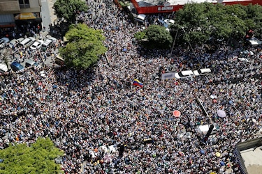 La oposición mayoritaria de Venezuela convoca a una ‘movilización global’ contra Nicolás Maduro