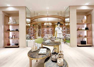 Tory Burch regresa renovada a Multiplaza