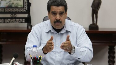 Maduro amplía cierre de frontera con Colombia y aumenta presencia militar