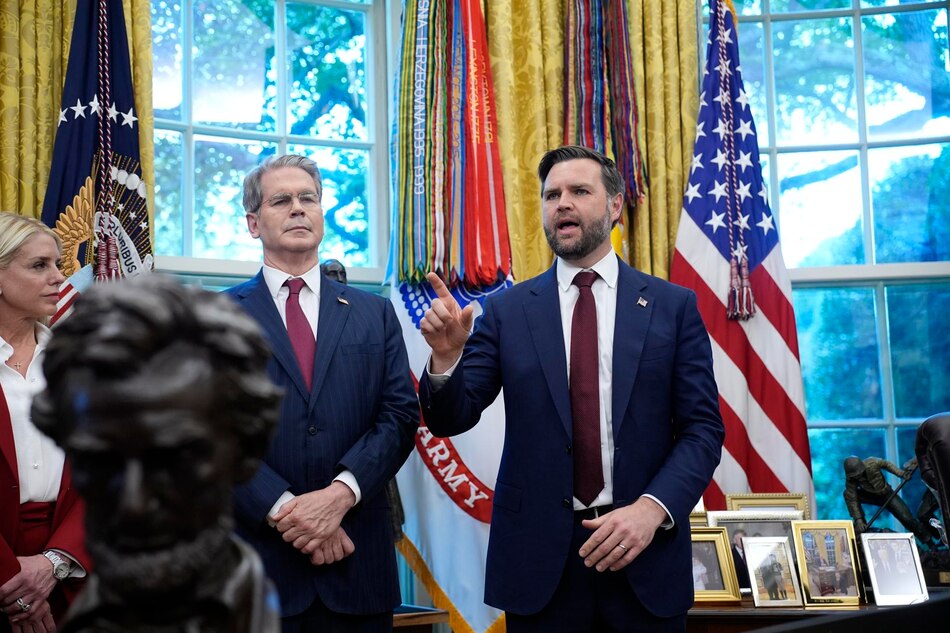 Vance: Trump quiere que Gaza y Cisjordania sean controladas por quienes ‘viven allí’