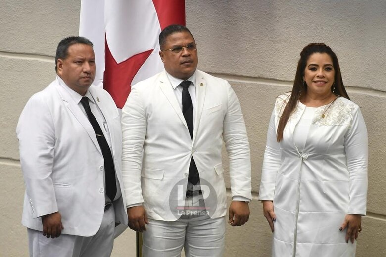 Minuto a Minuto: Jaime Vargas, nuevo presidente de la Asamblea, pide a sus colegas dejar atrás las ‘luchas estériles’