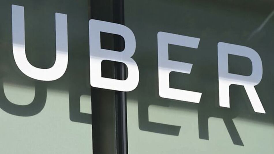 México promueve aplicar impuestos a gigantes tecnológicas