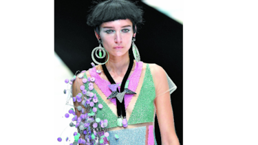 Armani, un oasis de alegría en la pasarela