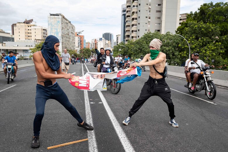 La OEA exige a Maduro reconocer ‘derrota electoral y abrir el camino al retorno a la democracia en Venezuela’
