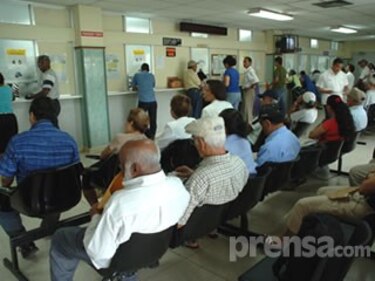 Farmaceutas piden que se investigue jarabe de la CSS