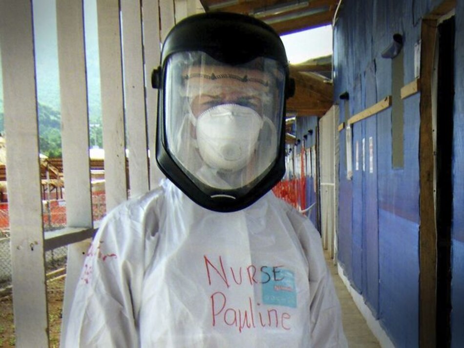 El estado de la enfermera británica con ébola es 'crítico', según hospital