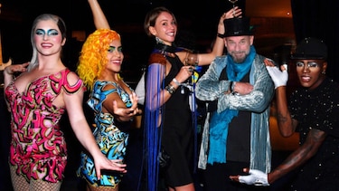 Guy Laliberté, el payaso callejero que reinventó el circo con el Cirque du Soleil y se volvió multimillonario