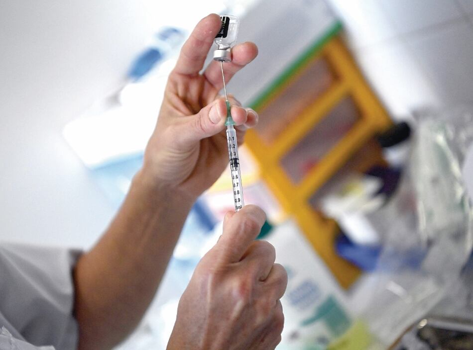 Recuperación dependerá de la vacunación: Banco Mundial