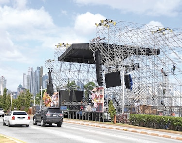 Preparativos en la ruta de la fiesta
