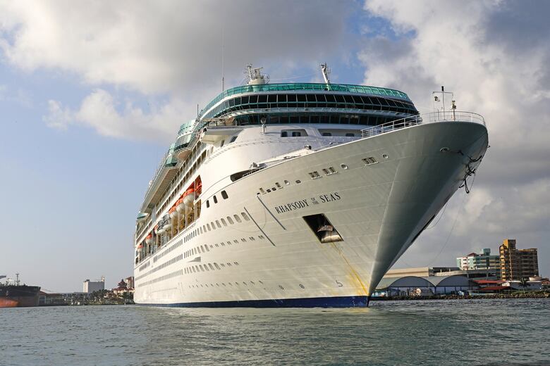 Mas de 6,000 cruceristas llegaron al puerto de Colón el domingo de Carnaval