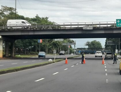 Residentes y comerciantes de El Cangrejo piden poner orden; se sienten secuestrados
