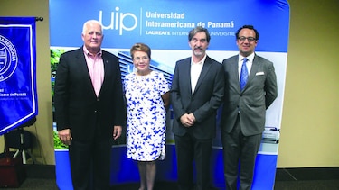 Conversatorio en la UIP