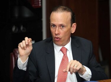 Presentan informe anual del Tesoro al pleno de la Asamblea Nacional
