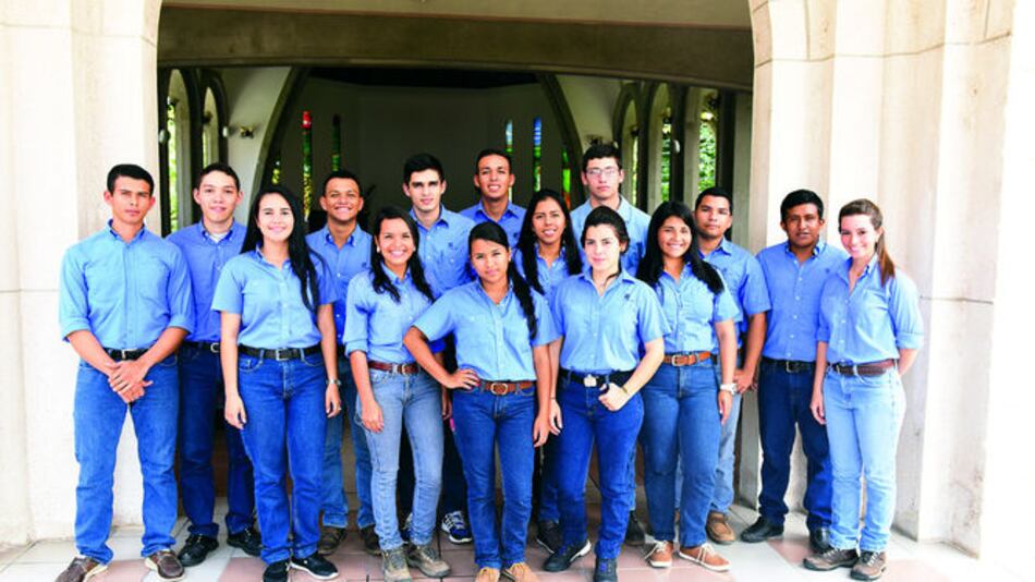 Zamorano, becarios Fundación Petterson