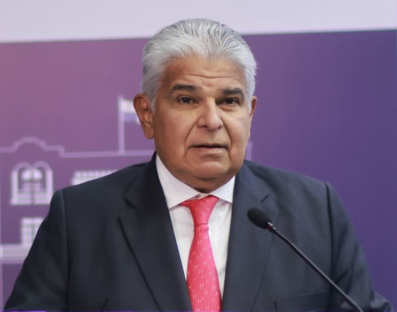 El presidente Mulino celebra la reanudación de clases tras paro docente de 81 días