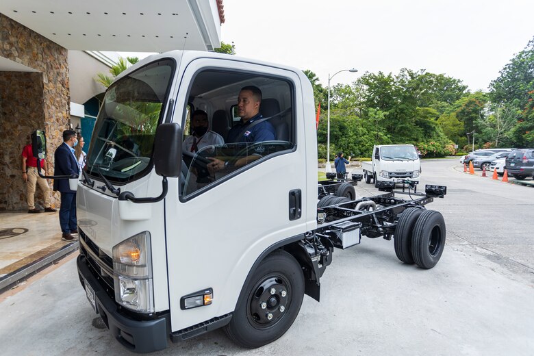 Presentación oficial de los nuevos Camiones Isuzu Empresas Melo, S.A.