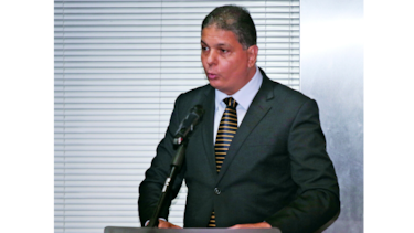 Comisión entrevista hoy a 10 aspirantes a ‘ombudsman’