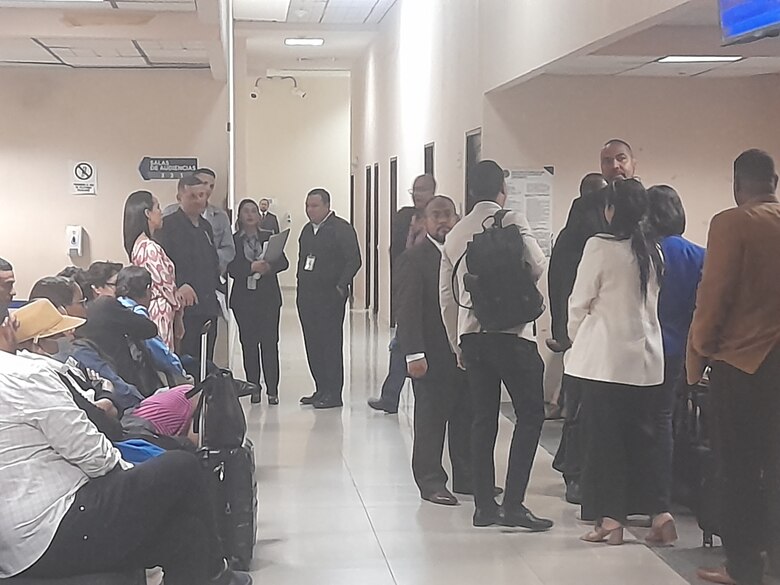 Suspenden la audiencia del caso de beneficiarios de auxilios económicos del Ifarhu