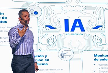 Expertos se reúnen en Bolivia para debatir el impacto de inteligencia artificial en la salud