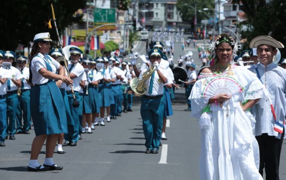 Escuela Profesional Isabel Herrera Obaldía gana concurso de bandas musicales