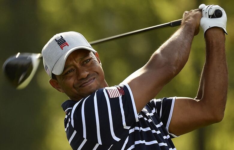 Tiger Woods sufre lesiones graves en una pierna al estrellarse en su auto