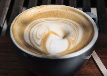 Estudio demuestra que beber café puede aumentar longevidad
