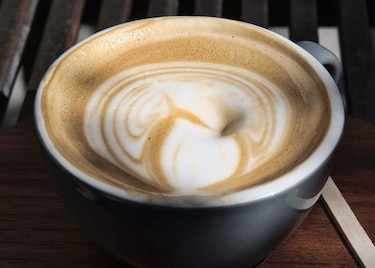 Estudio demuestra que beber café puede aumentar longevidad