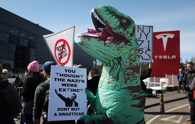 ‘Tesla Takedown’: campaña global contra Elon Musk convoca protestas en varios países