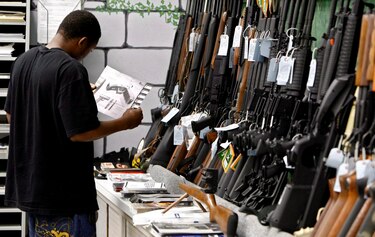 La Cámara de Representantes de Florida aprueba el porte de armas sin permiso