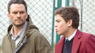 Una serie propone el diálogo