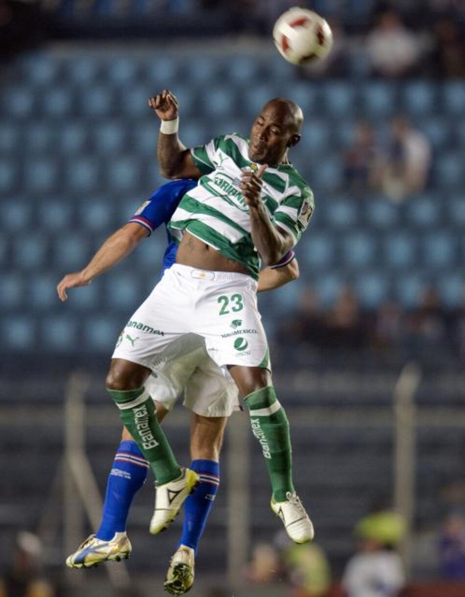 Guadalajara y Pachuca van por una hazaña en la liguilla mexicana