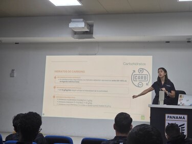 La revolución en la formación de entrenadores de fútbol en Panamá: un camino hacia la profesionalización