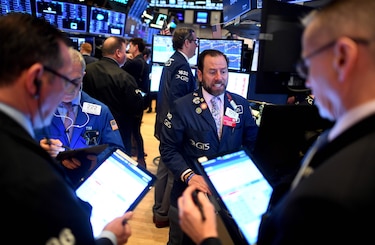 Dow Jones abre por encima de su récord