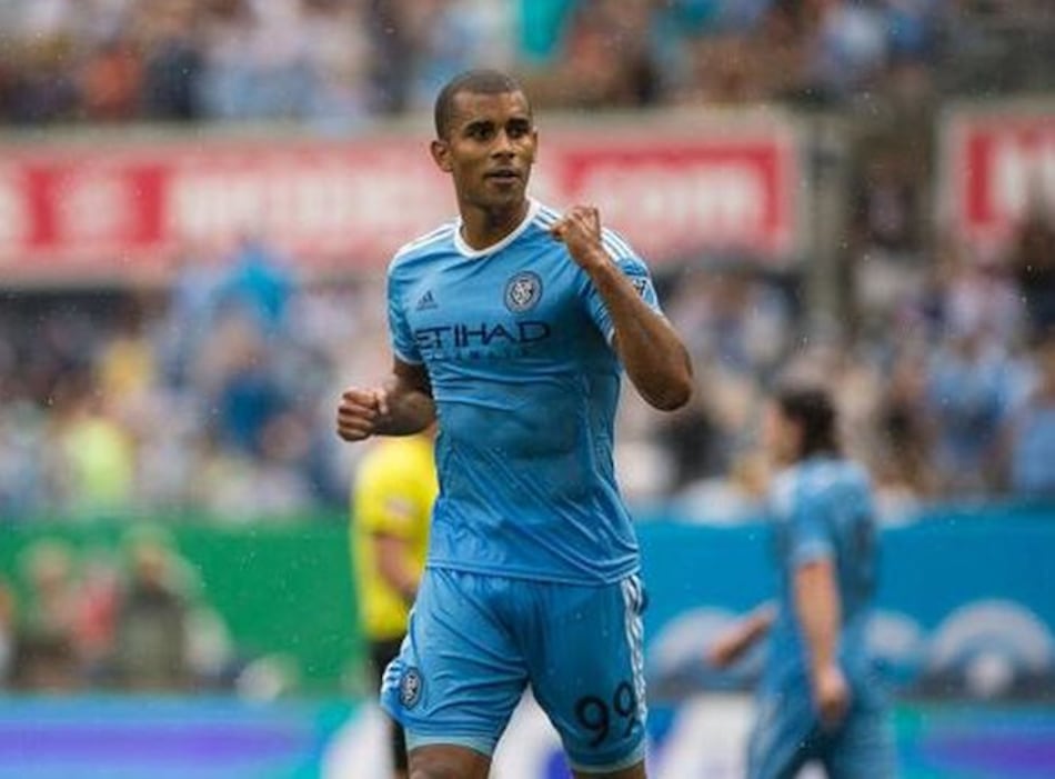 Bolillo Gómez llama a Tony Taylor