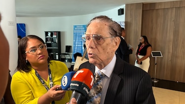 Mizrachi acusa de ‘politiquería’ las críticas a la Policía Municipal y Blandón le responde